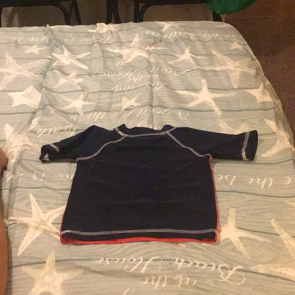 Carter’s 3/6 mo shorts blue with anchors & top 3/6 cute pattern nice out… - Picture 9 of 10